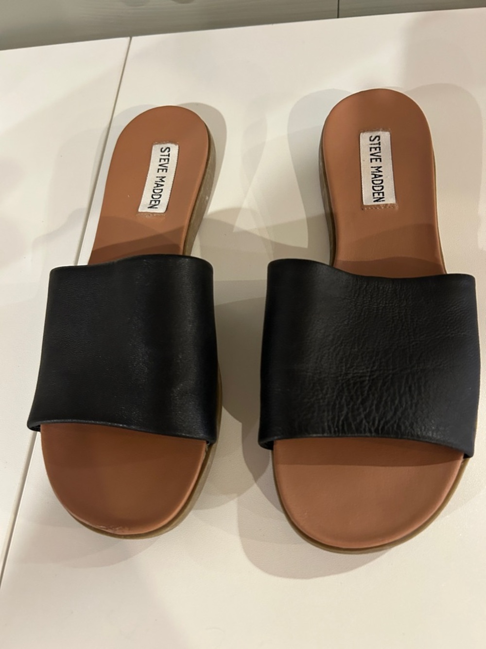 Steve Madden Black Wide-Band Slide Sandals